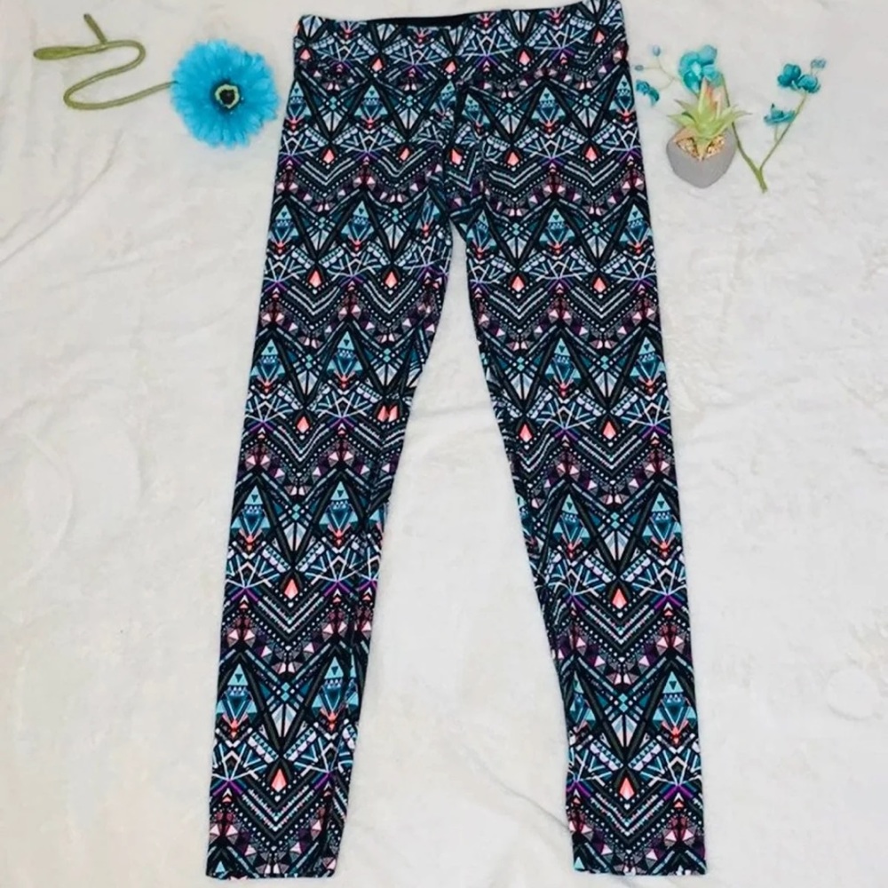 Pink by Victorias Secret Tribal Leggings